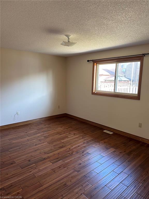 147 Locheed Drive Property Photo 7