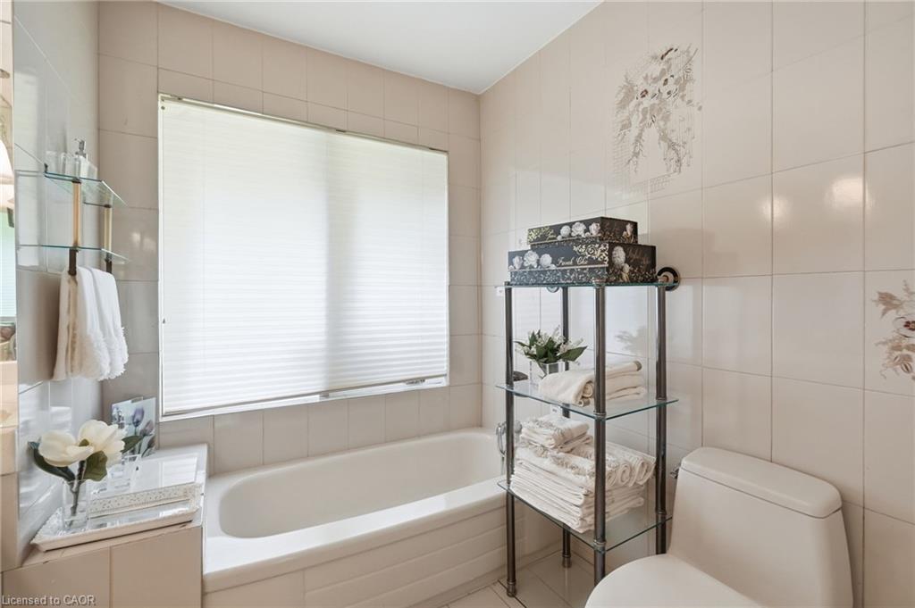 904 Montgomery Drive Property Photo 30