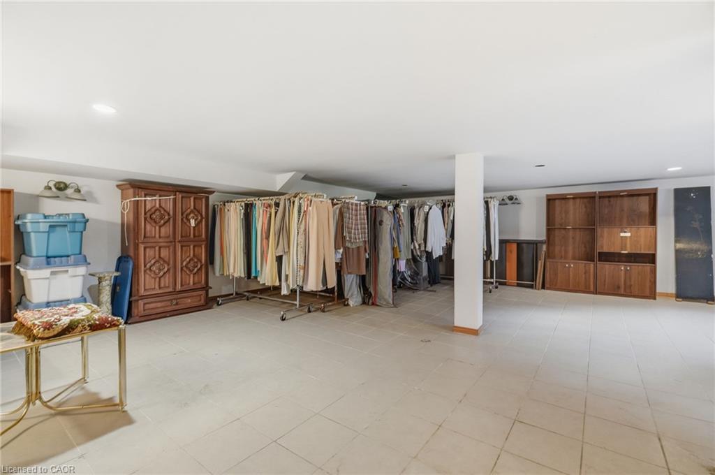 904 Montgomery Drive Property Photo 32