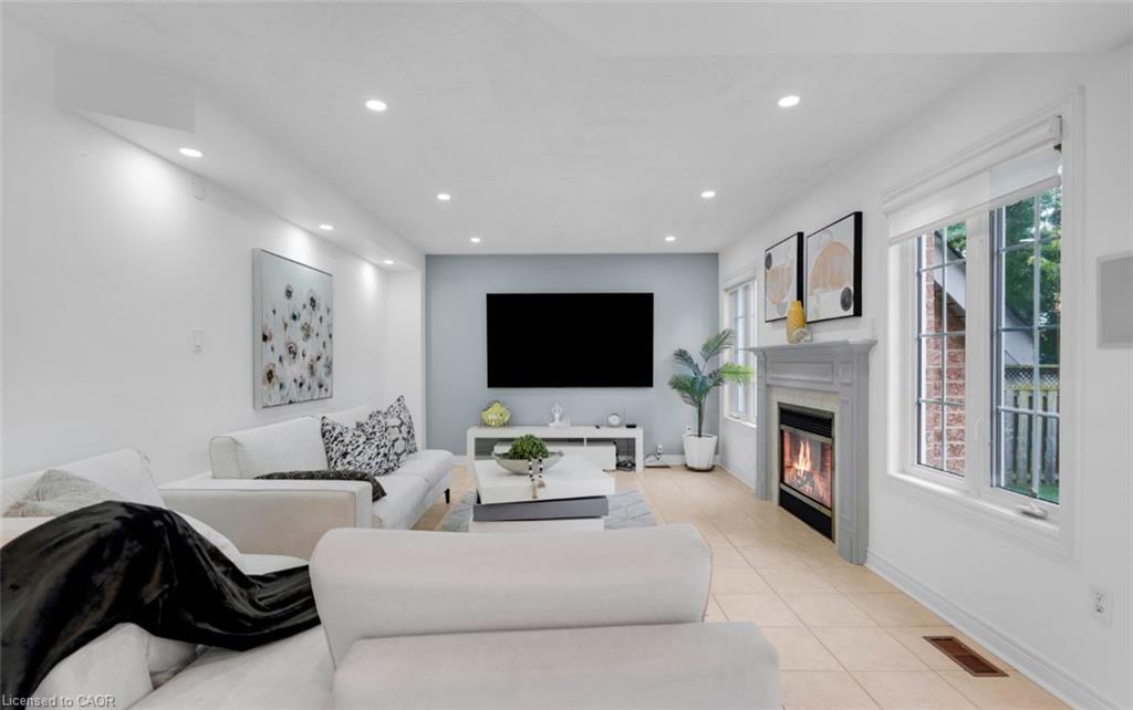 10 Morgandale Road Property Photo 7