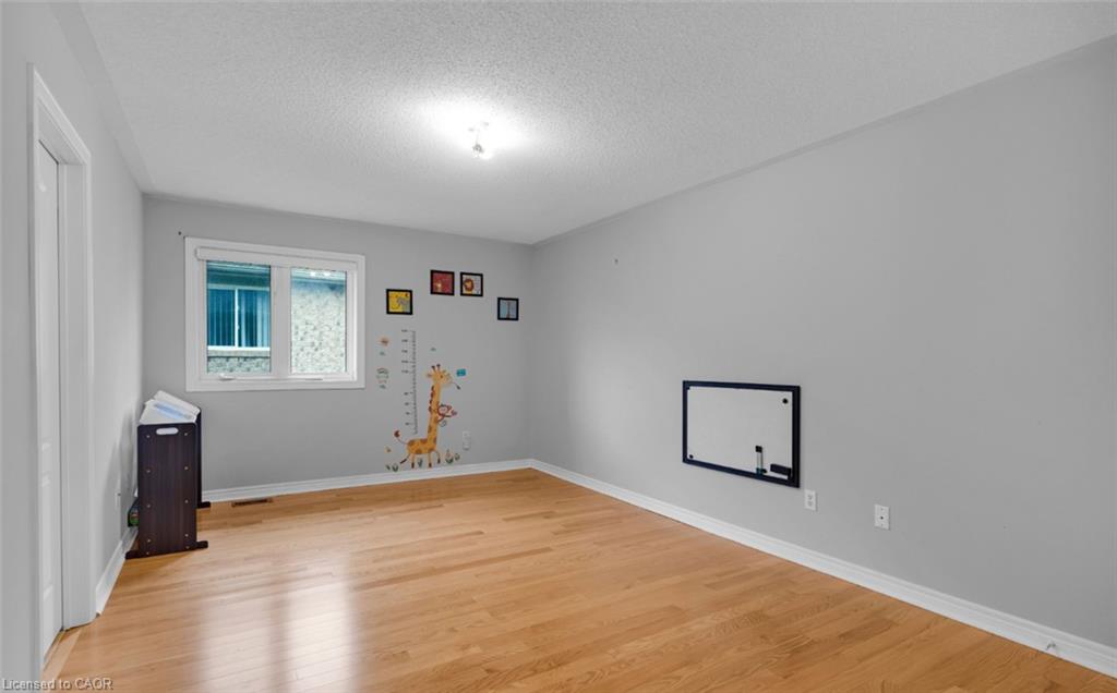 10 Morgandale Road Property Photo 14