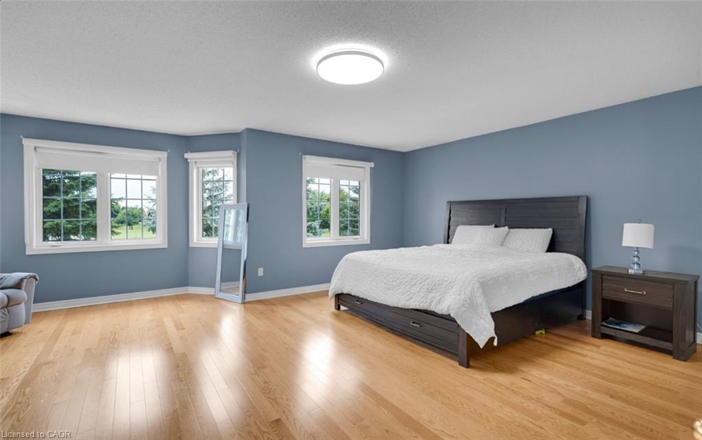 10 Morgandale Road Property Photo 16