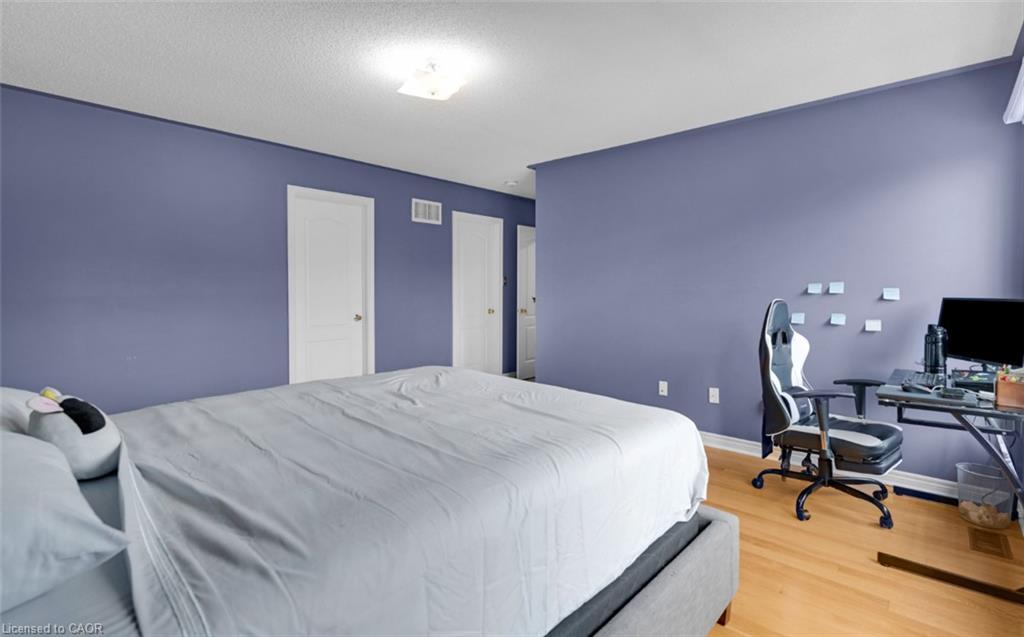 10 Morgandale Road Property Photo 23