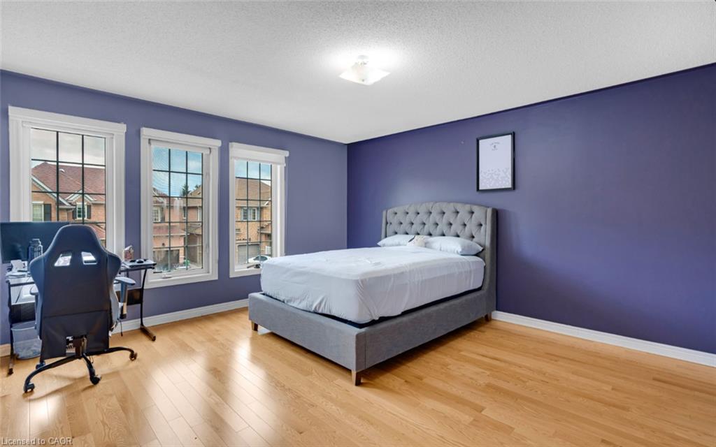 10 Morgandale Road Property Photo 24