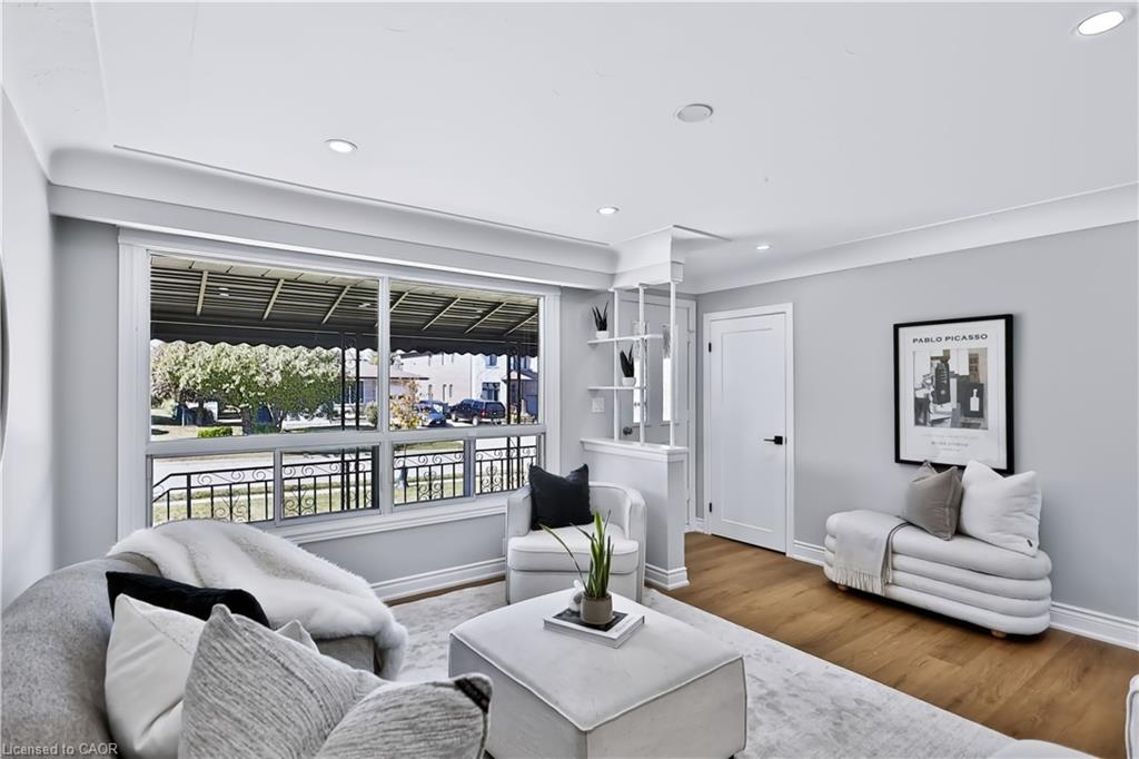 38 Deerhurst Road Property Photo 6