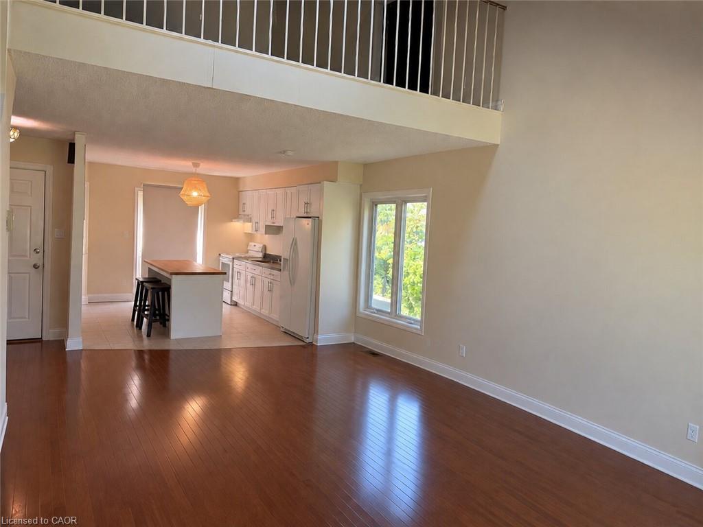 4999 Tufford Road N Property Photo 5