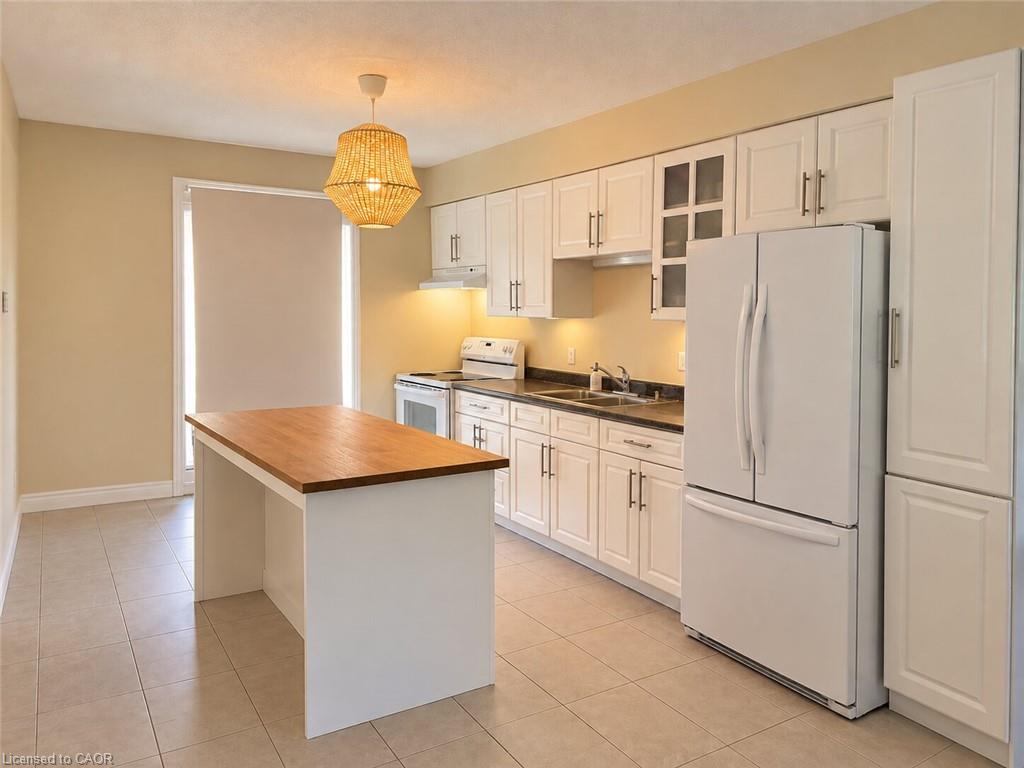 4999 Tufford Road N Property Photo 6