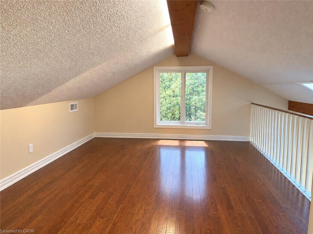4999 Tufford Road N Property Photo 13