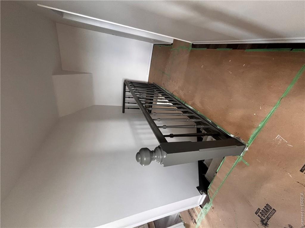 598 Mud Street E Property Photo 4