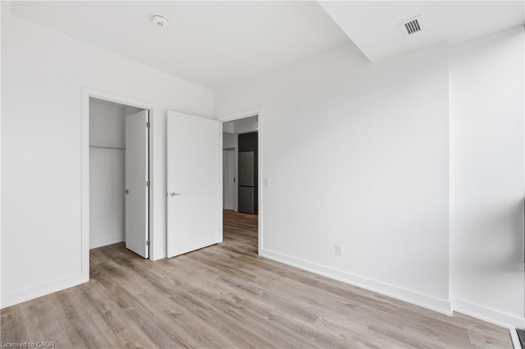 606-91 John Street N Property Photo 9