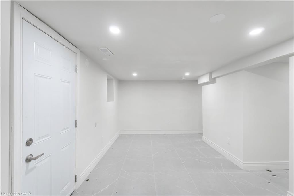 3-18 Mountain Street Property Photo 5