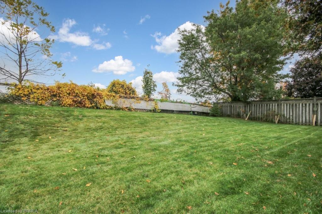 72 Lynden Hill Crescent Property Photo 23