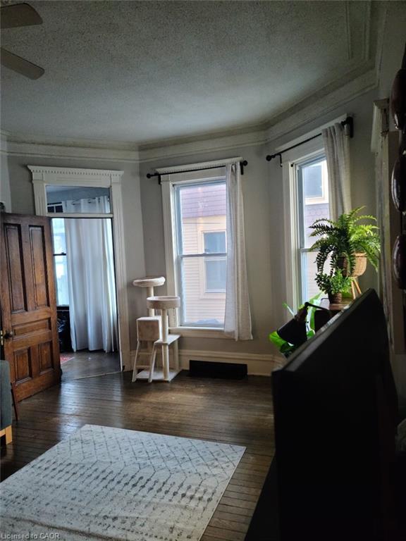 73 Sherman Avenue S Property Photo 9