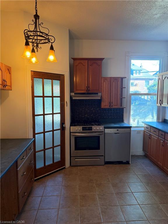 73 Sherman Avenue S Property Photo 23