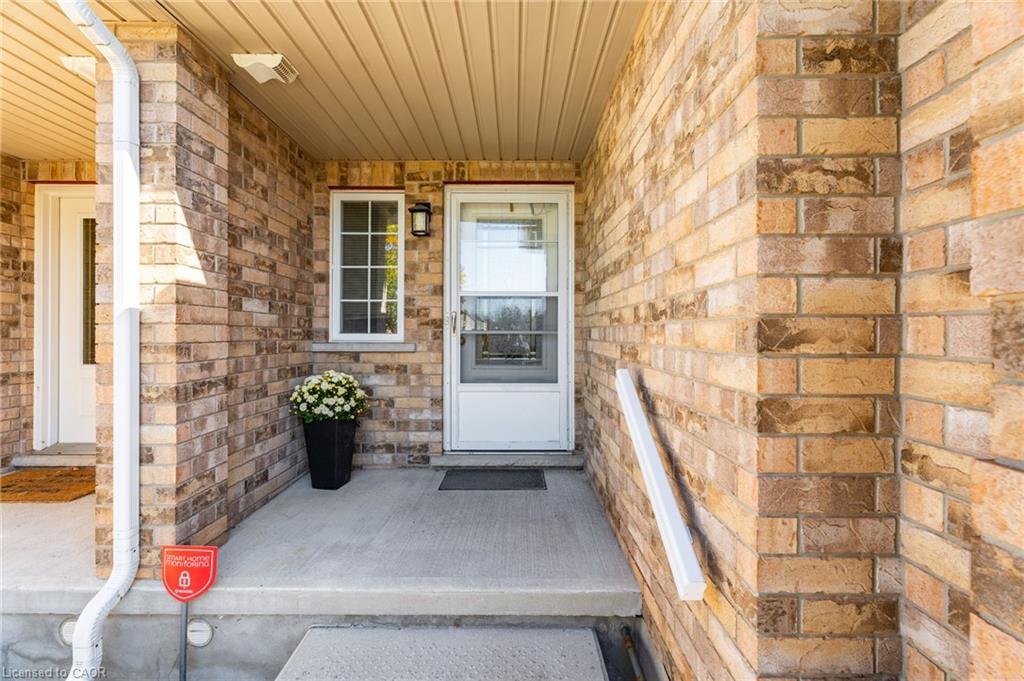 11-20 Shackleton Drive Property Photo 3