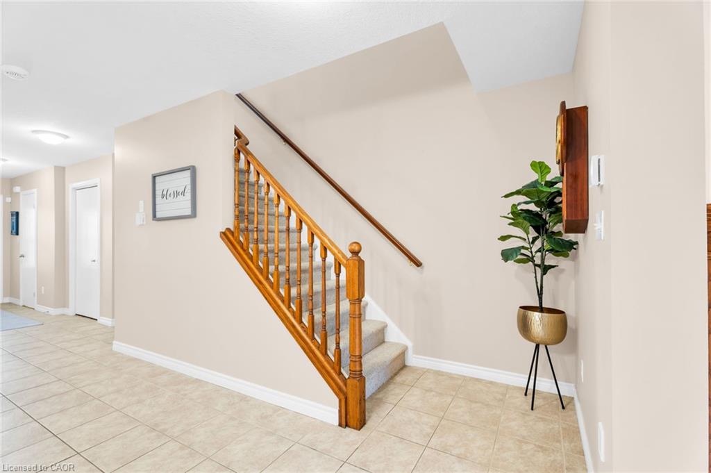 11-20 Shackleton Drive Property Photo 20