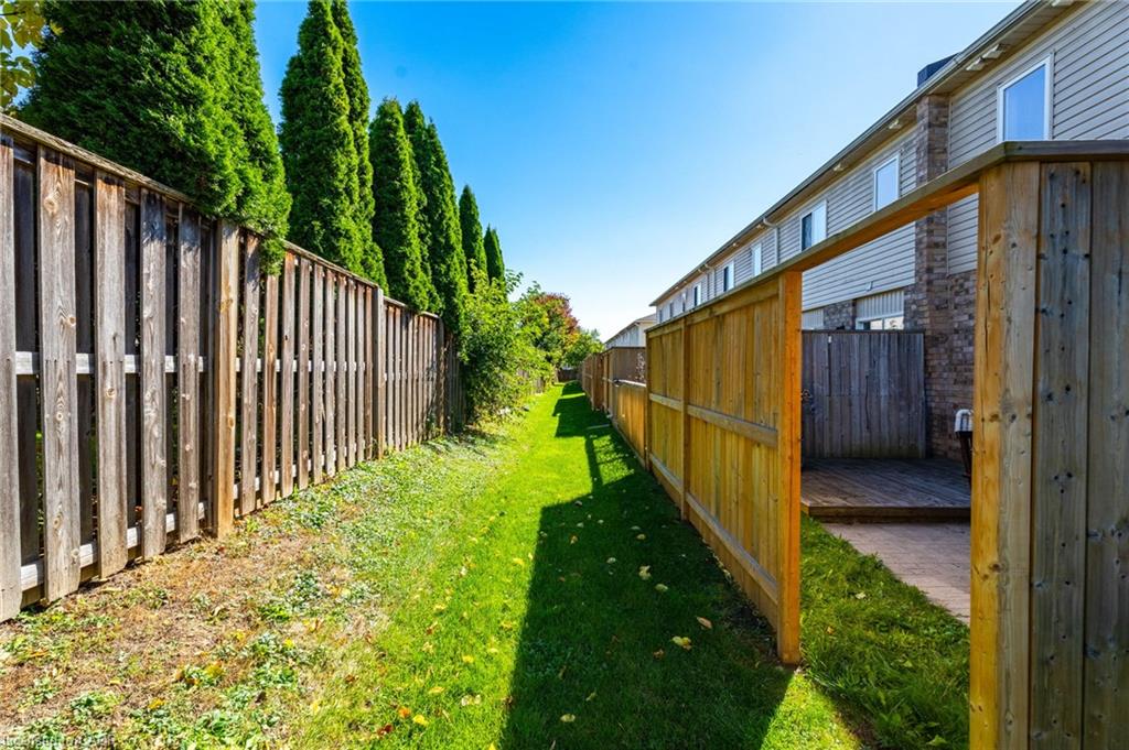 11-20 Shackleton Drive Property Photo 33