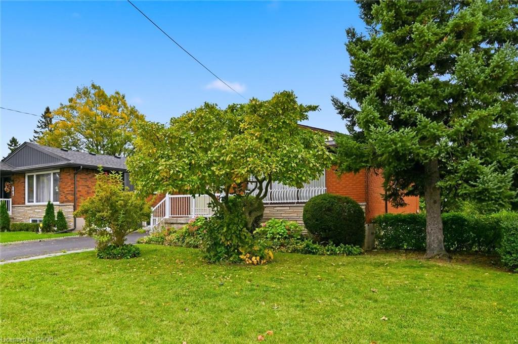 138 Luscombe Street Property Photo 3