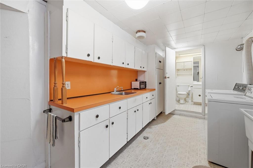 138 Luscombe Street Property Photo 24