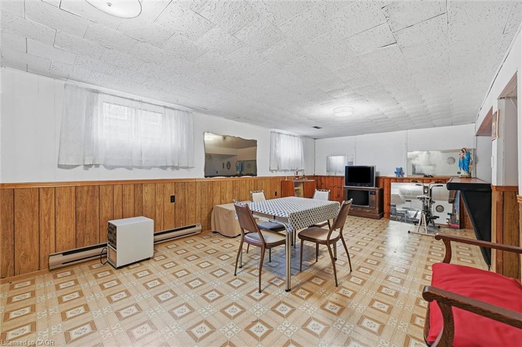 138 Luscombe Street Property Photo 27
