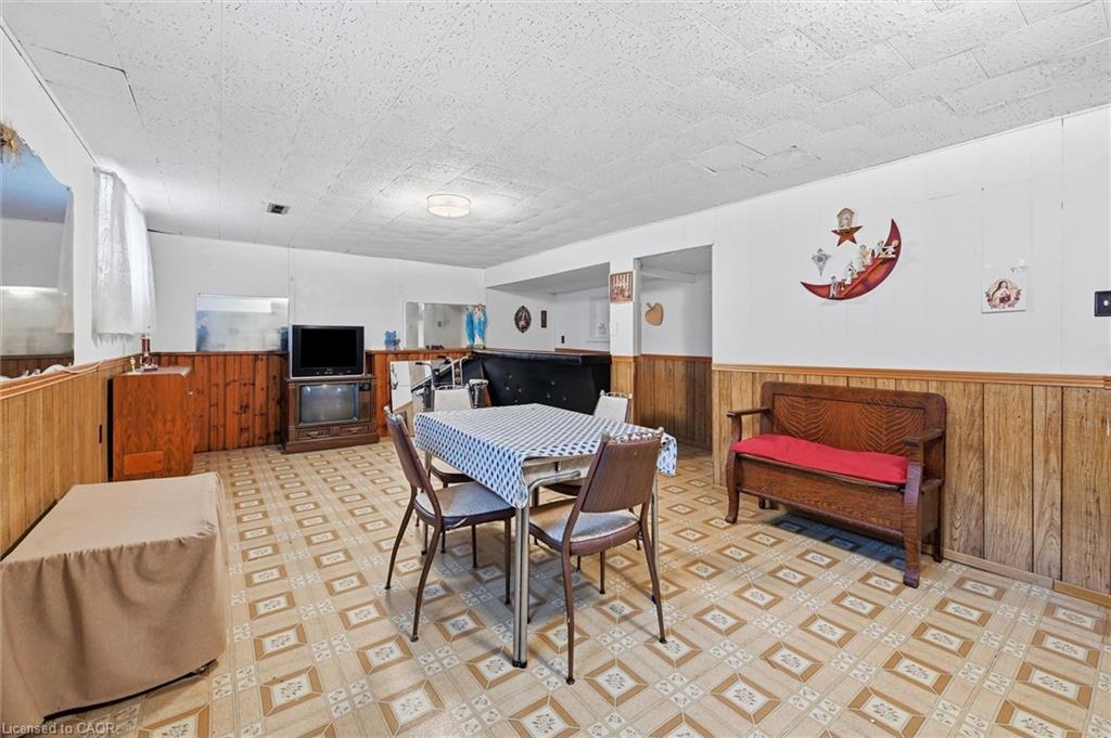 138 Luscombe Street Property Photo 29