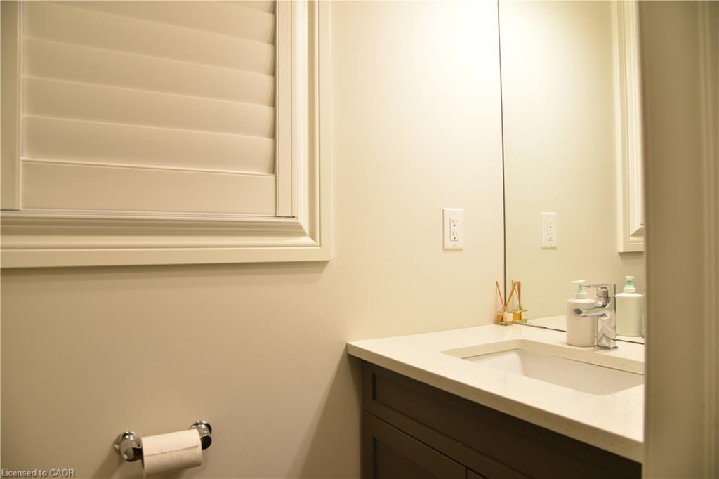 1930 Jim Hebb Way Property Photo 5