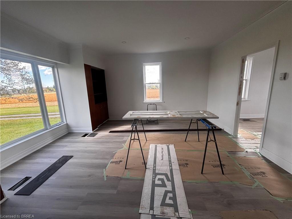 598 Mud Street E Property Photo 3