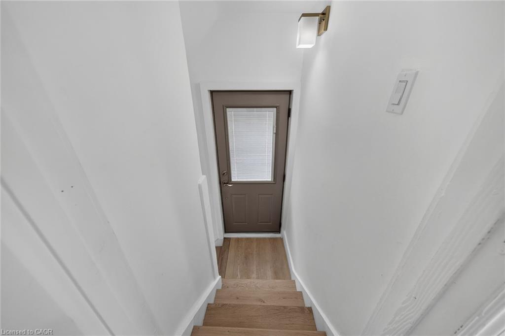 229 Park Row S Property Photo 34