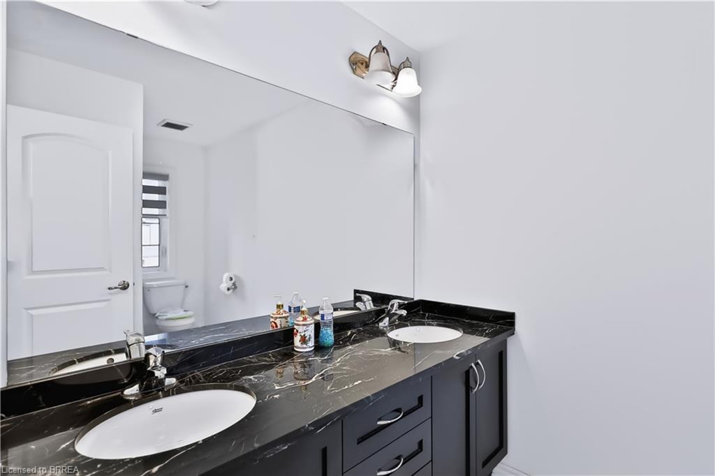 1 Rowley Street Property Photo 32