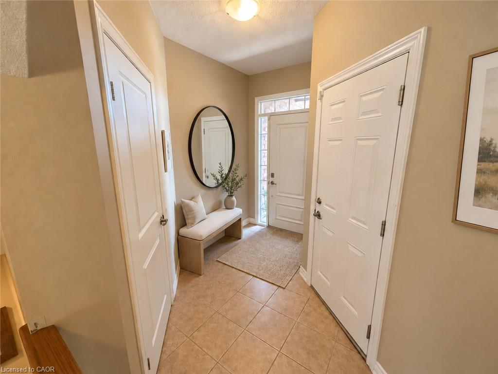 133 Oakhaven Place Property Photo 2