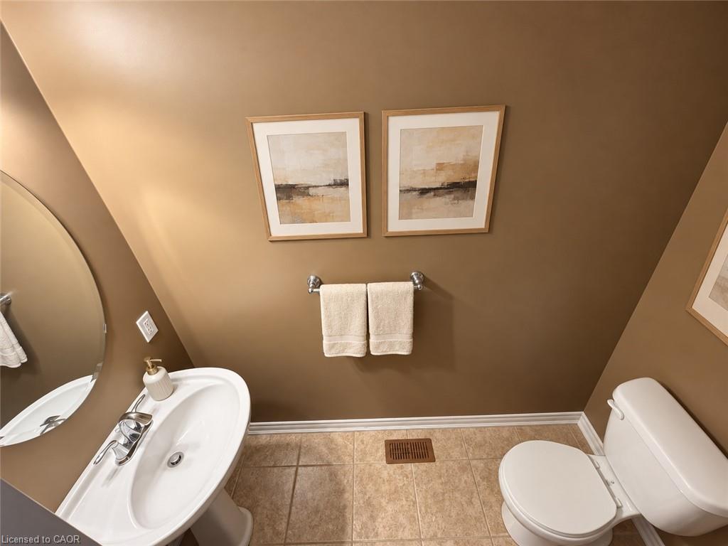 133 Oakhaven Place Property Photo 3