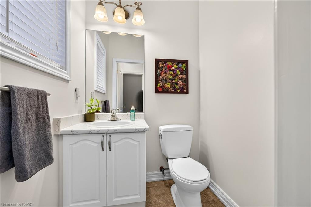 54 Vinifera Drive Property Photo 29