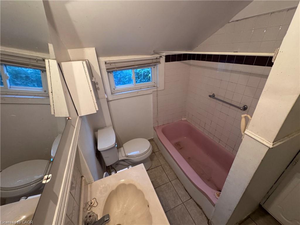 11 Rathmine Street Property Photo 19