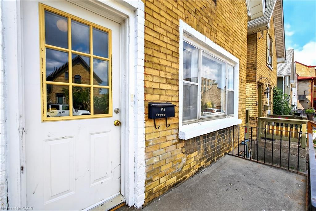 15 Warnock Street Property Photo 3