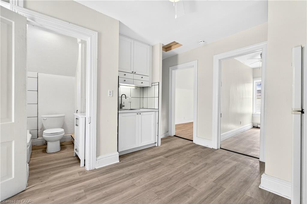 15 Warnock Street Property Photo 7