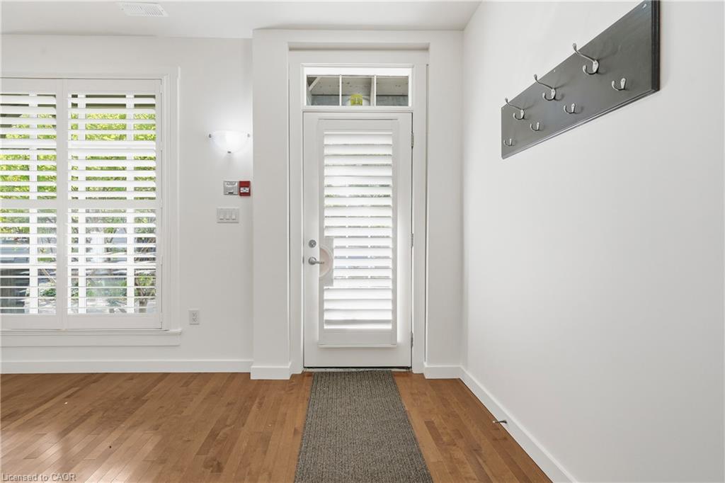 8-49 Ontario Street Property Photo 4