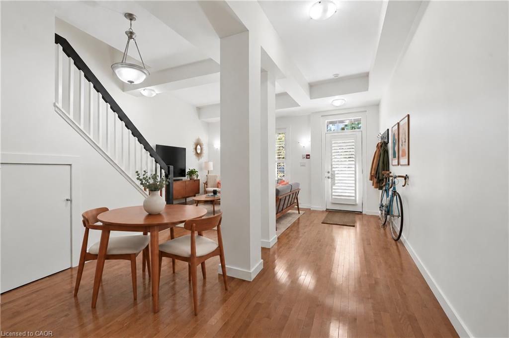8-49 Ontario Street Property Photo 11