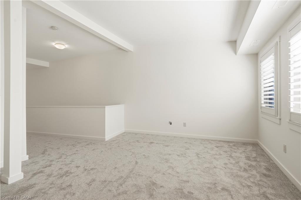 8-49 Ontario Street Property Photo 22
