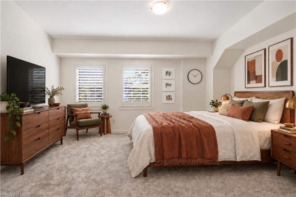 8-49 Ontario Street Property Photo 24