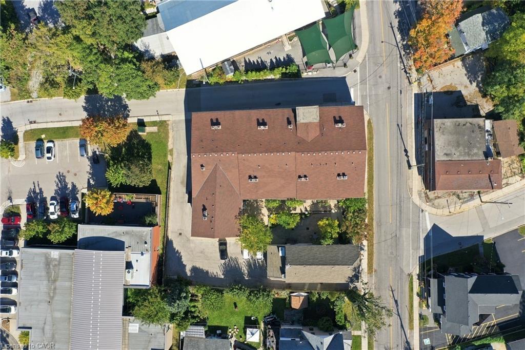 8-49 Ontario Street Property Photo 29