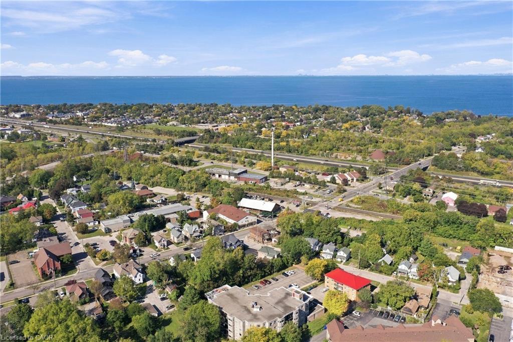 8-49 Ontario Street Property Photo 32
