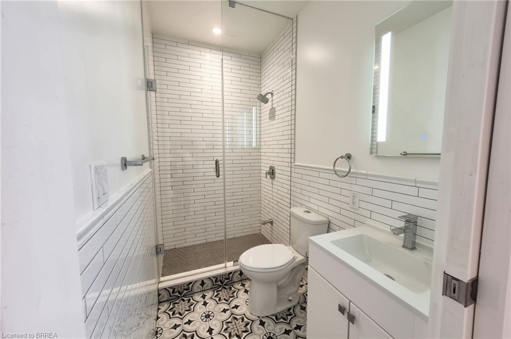 318-140 Dalhousie Street Property Photo 6