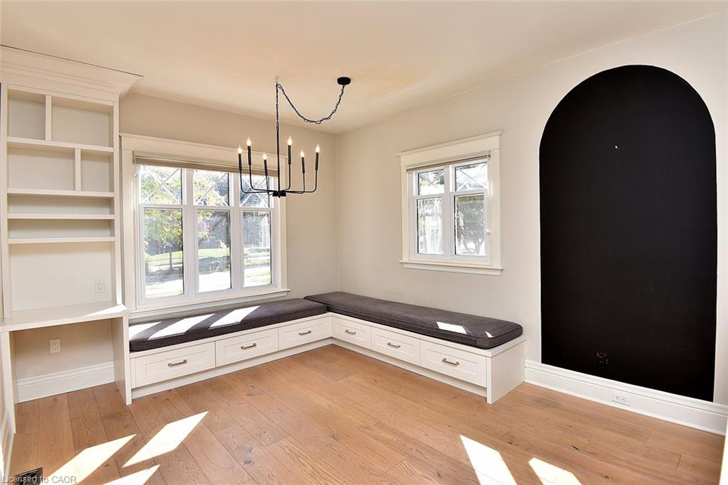 6 Nelles Boulevard Property Photo 13