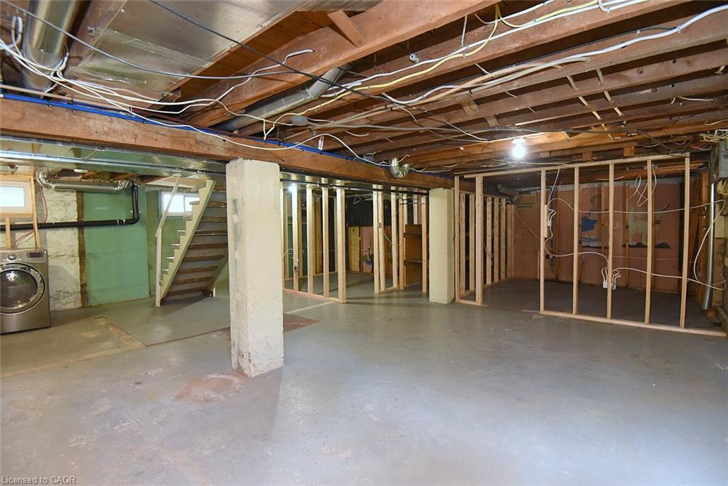 6 Nelles Boulevard Property Photo 29