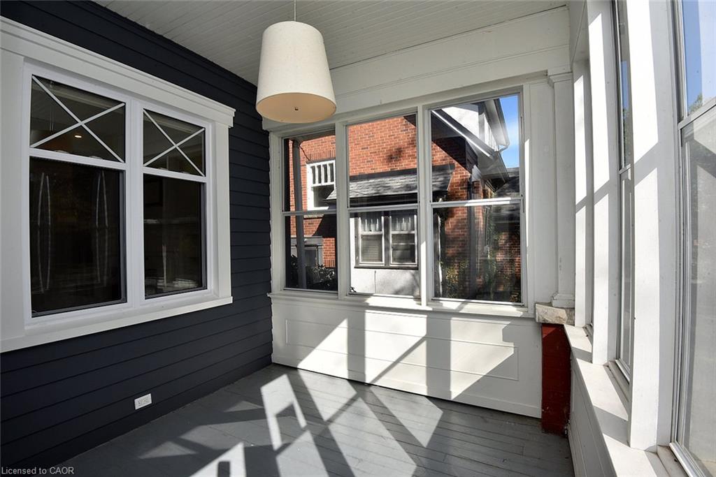 6 Nelles Boulevard Property Photo 30