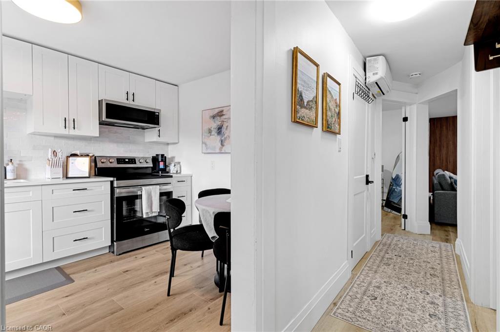 3-115 Ainslie Street N Property Photo 7