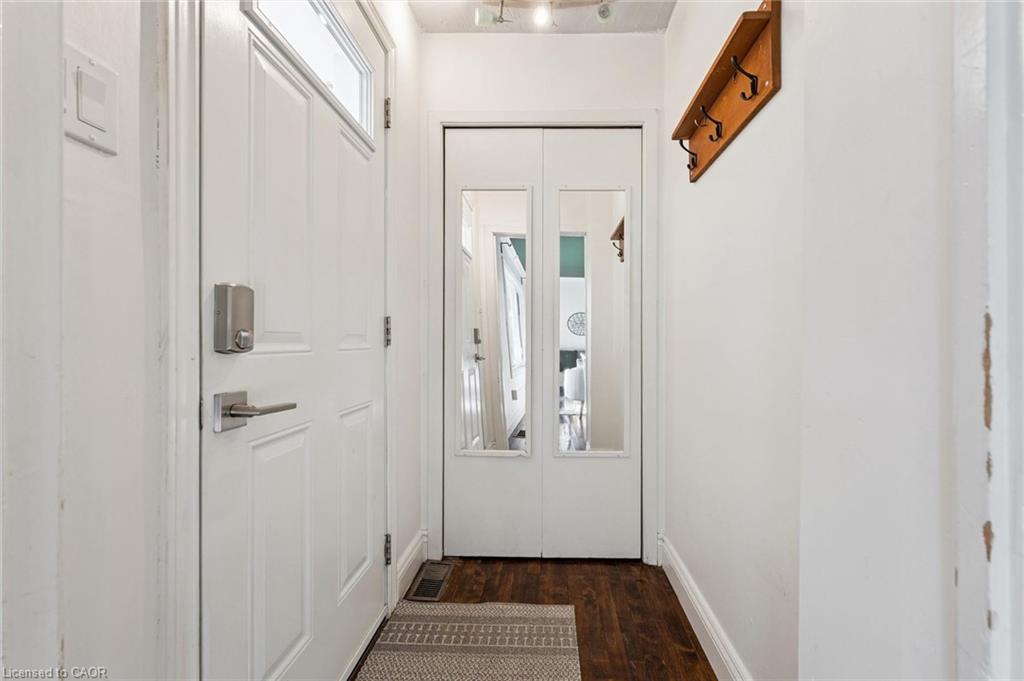 39 Ridgewood Avenue Property Photo 5