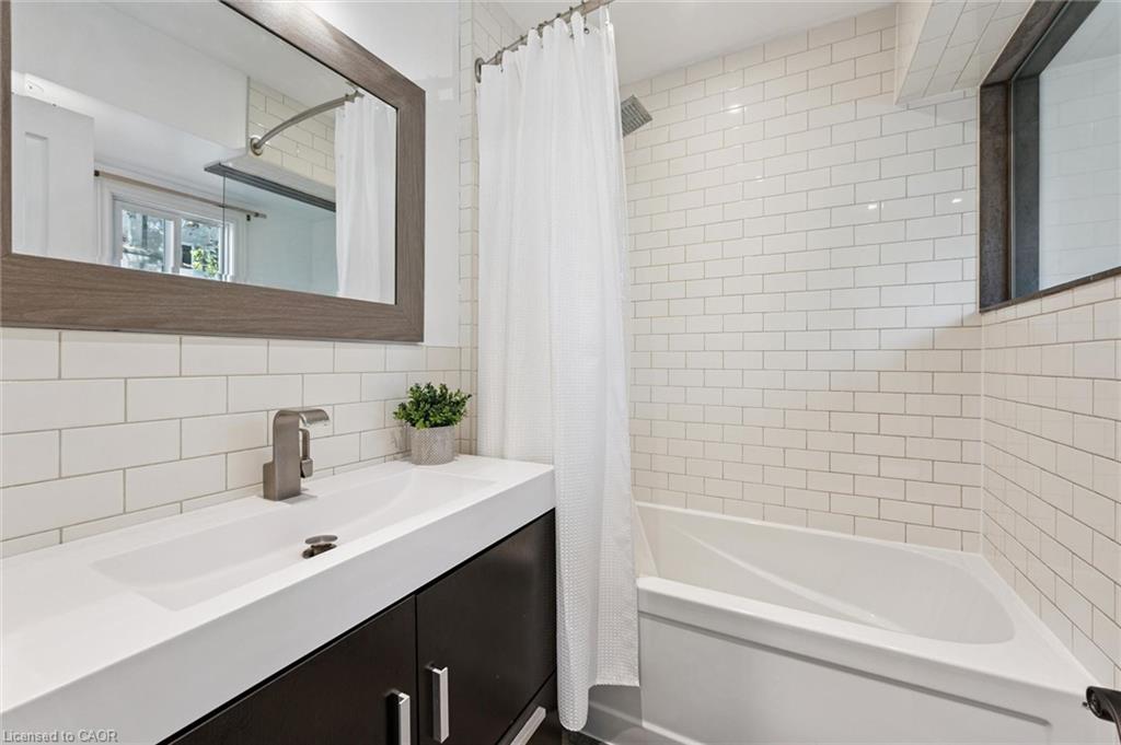 39 Ridgewood Avenue Property Photo 18