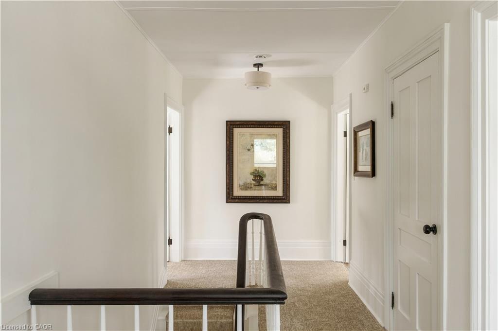 23 Victoria St E Street E Property Photo 26