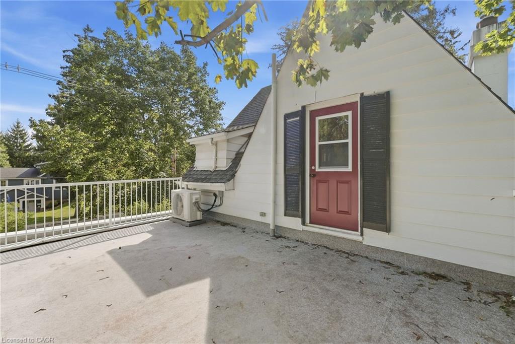 132 Base Line Road E Property Photo 48